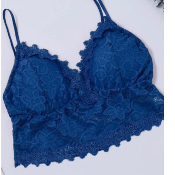 Bralettes - Picture 3 of 3